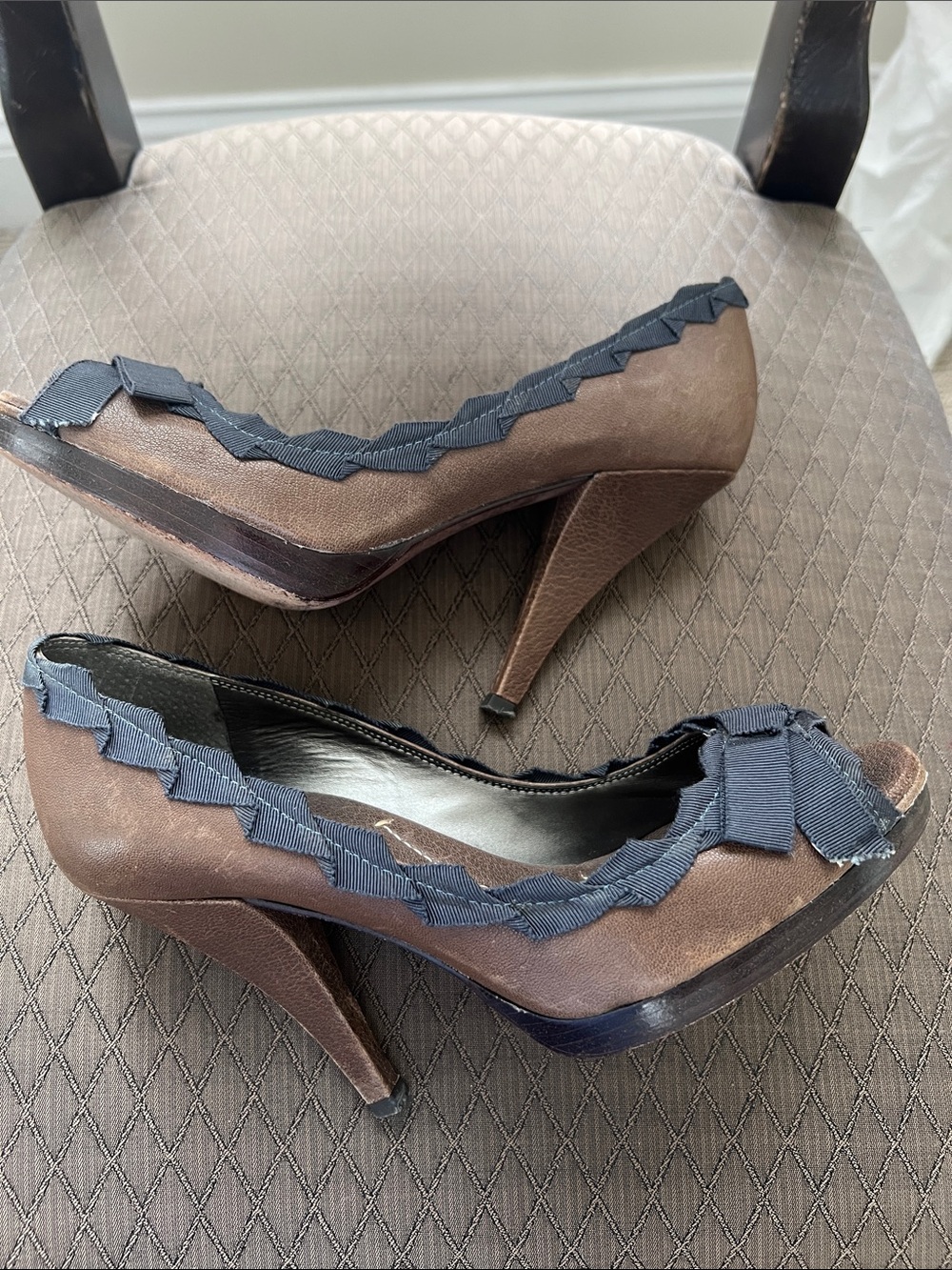 BCBG MaxAzria Navy Bow Peep-Toe Pumps with Brown Upper